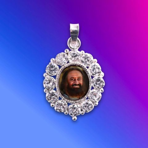 Gurudev Silver pendant with American Diamonds